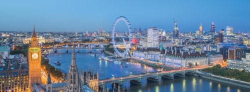 London-skyline-with-Big-Ben-and-the-London-Eye-at-dusk-1900x700
