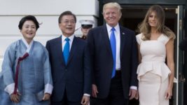 trump-moon-korea (1)